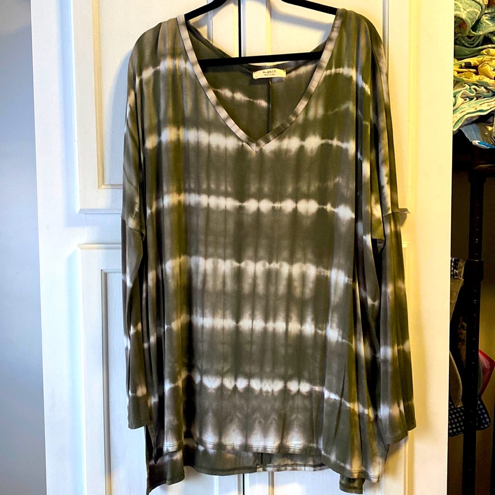 Long sleeve striped tunic
